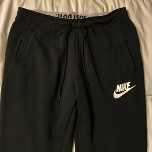 Black Nike Sweatpants